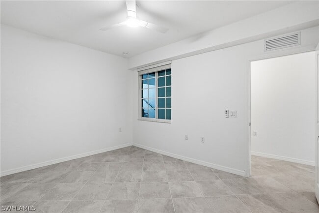 property at 15375 Grn Acrs Ave