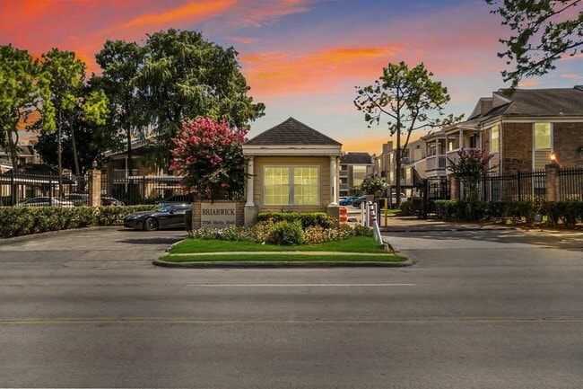 property at 2750 Holly Hall St