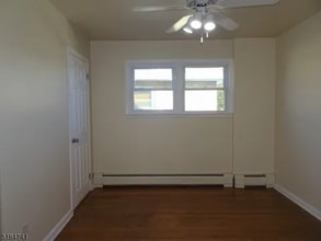 41 E 8th St in Clifton, NJ - Building Photo - Building Photo