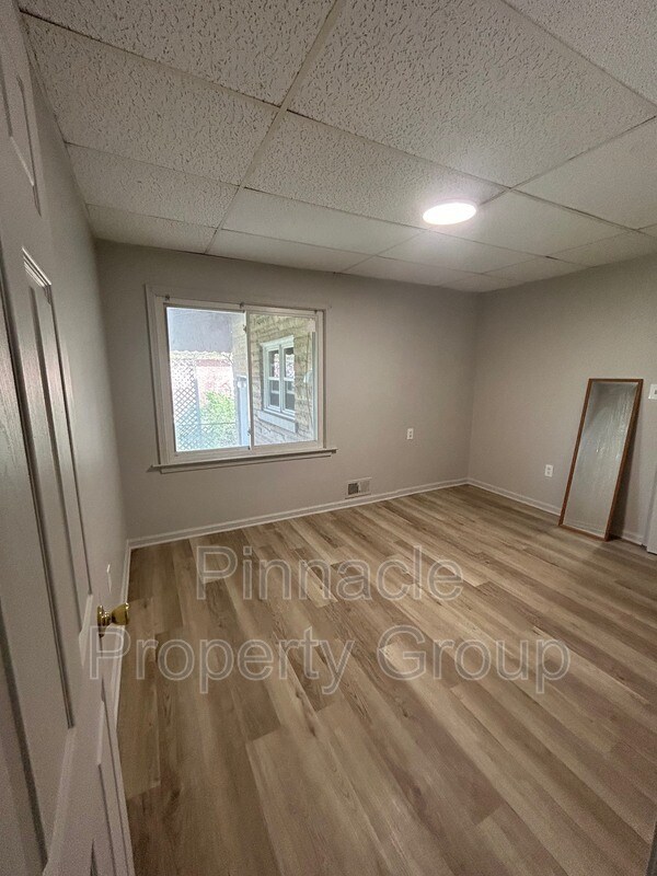 834 N Leroy St in Fenton, MI - Building Photo - Building Photo