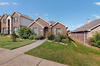 520 Cheyenne Dr in Cross Roads, TX - Building Photo - Building Photo