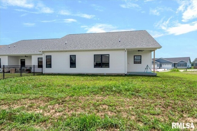 4621 Eugene Ct in Springfield, IL - Building Photo - Building Photo