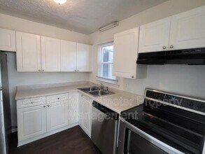 5553 Estates Ct in Norcross, GA - Building Photo - Building Photo