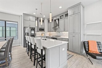 4526 Deere St in Dallas, TX - Building Photo - Building Photo