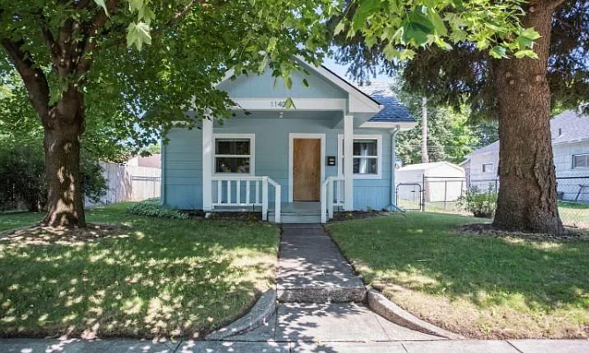 1140 N 6th St in Coeur d'Alene, ID - Building Photo