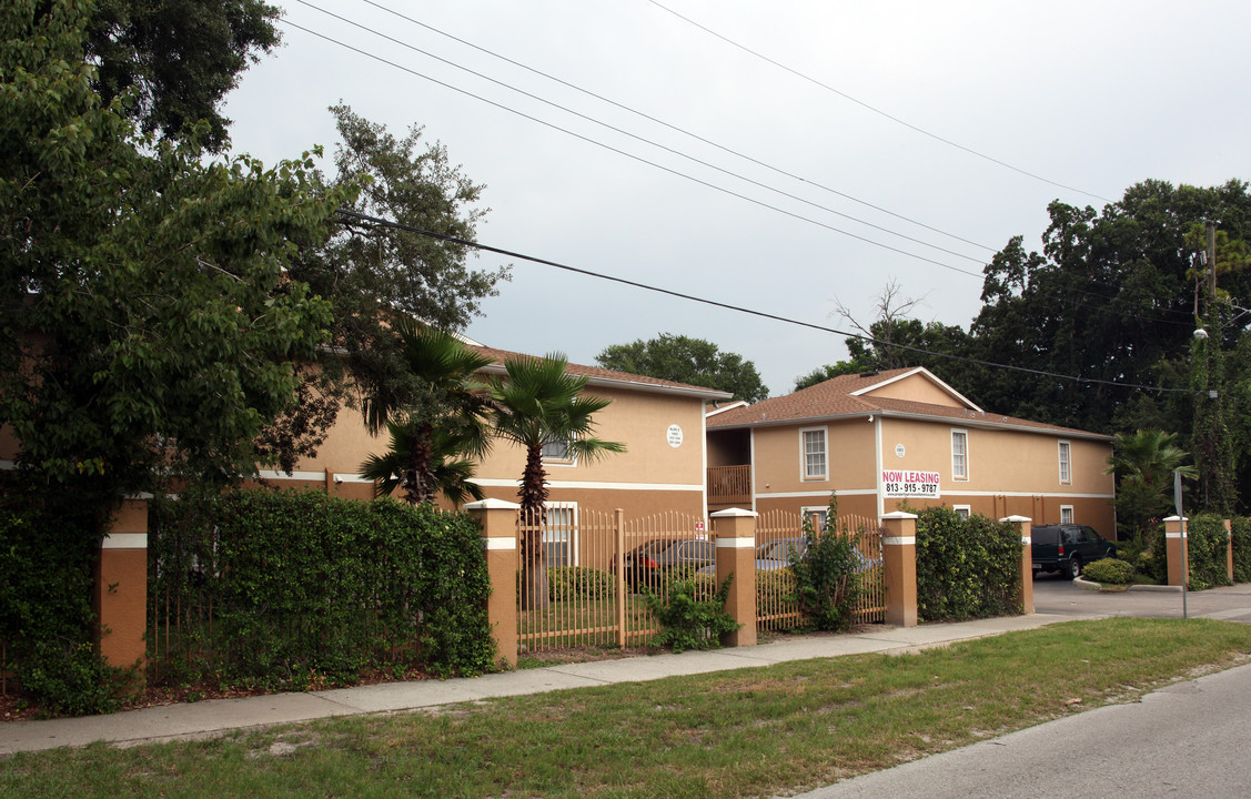 Columbia Park Apartments in Tampa, FL - Foto de edificio