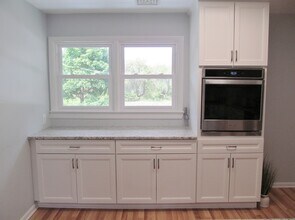2028 S Branch Rd, Unit 1 in Branchburg, NJ - Building Photo - Building Photo