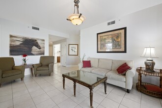 2175 Arielle Dr in Naples, FL - Building Photo - Building Photo