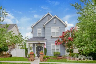 9724 Grier Springs Ln in Charlotte, NC - Building Photo