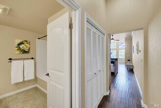 528 Main St in Vacaville, CA - Building Photo - Building Photo