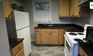 4 Park St, Unit left in Barre, VT - Building Photo - Building Photo