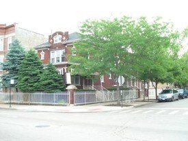2325 S California Ave in Chicago, IL - Building Photo