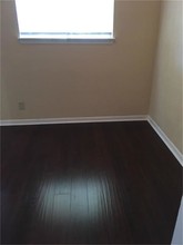 275 N 7th St-Unit -2 in Beaumont, TX - Building Photo - Building Photo