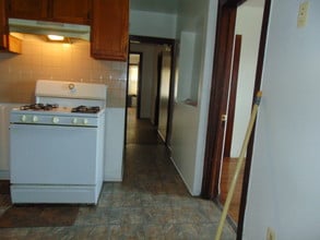 7035 S Ashland Ave, Unit 1 in Chicago, IL - Foto de edificio - Building Photo