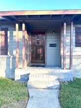 429 Waverly Dr in Corpus Christi, TX - Building Photo - Building Photo