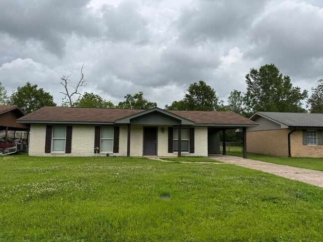 property at 290 Beach St