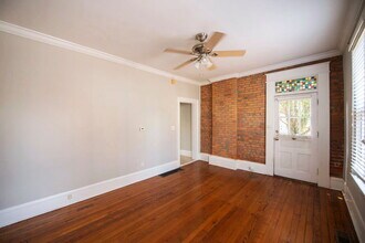 512 S Lazelle St in Columbus, OH - Building Photo - Building Photo