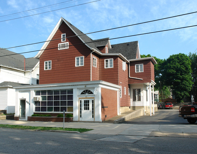 RKS in Erie, PA - Foto de edificio - Building Photo