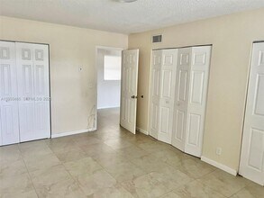 2519 Pierce St in Hollywood, FL - Building Photo - Building Photo