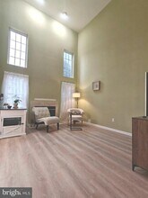 38 Elkington Dr in Mount Laurel, NJ - Building Photo - Building Photo