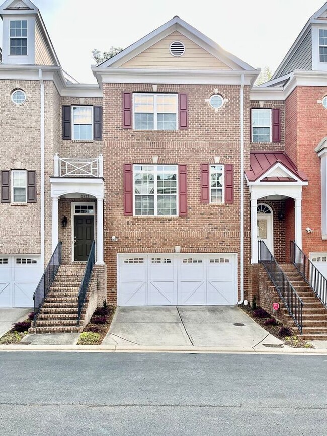 property at 12821 Doe Dr