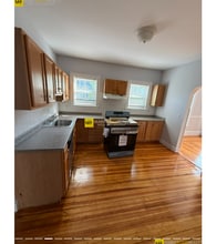 68 Willow Ave, Unit 2-1 in Somerville, MA - Building Photo - Building Photo