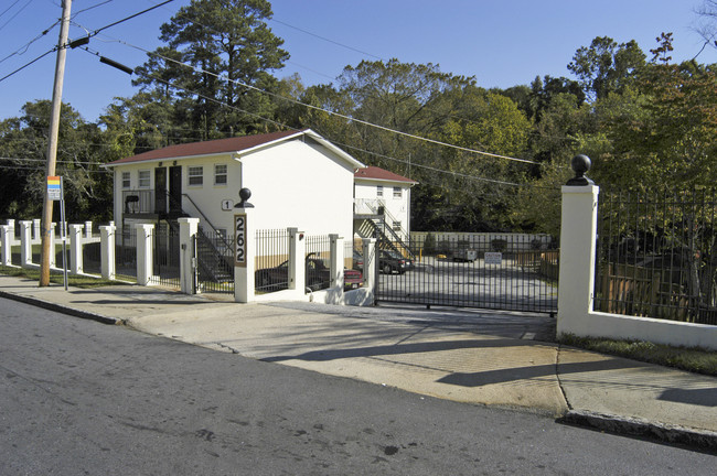 Manor III Apartments in Atlanta, GA - Foto de edificio - Building Photo