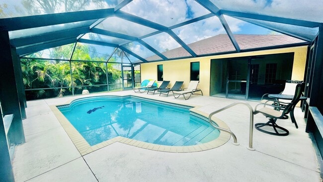 552 97th Ave N in Naples, FL - Building Photo - Building Photo