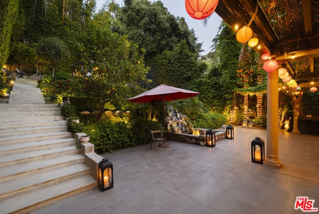 4028 Alta Mesa Dr in Los Angeles, CA - Building Photo - Building Photo