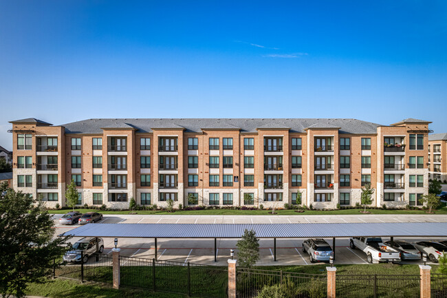 Town Center Lofts in Rosenberg, TX - Building Photo - Building Photo