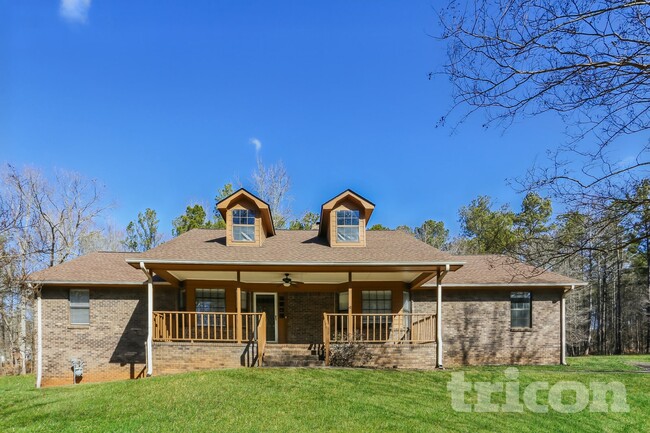 property at 5681 Lanny Dr