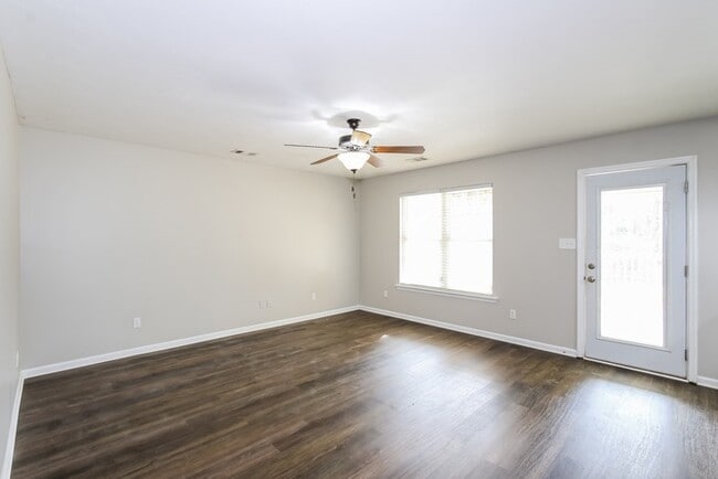 1484 Collins Dr in Martinez, GA - Building Photo - Building Photo