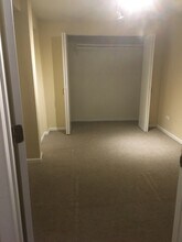 1255 N Damen Ave, Unit #1F in Chicago, IL - Building Photo - Building Photo