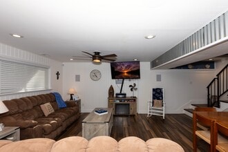 70 Water Oak Ln in Sunrise Beach, MO - Building Photo - Building Photo