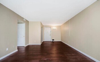5 Windham Loop in Staten Island, NY - Building Photo - Building Photo