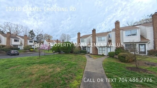 10918 Carmel Crossing Rd in Charlotte, NC - Building Photo - Building Photo