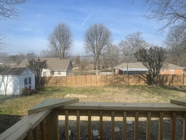 3505 Curtiswood Ln E in Springfield, TN - Foto de edificio - Building Photo