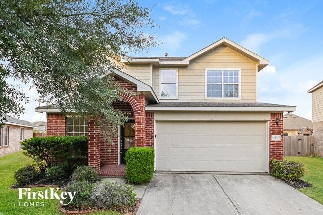 property at 18126 Hillock Glen Ln