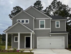 119 Barefoot Dr in Bloomingdale, GA - Building Photo - Building Photo