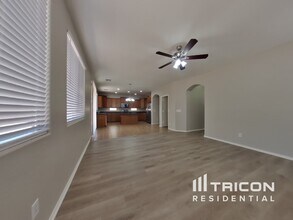 14162 W Ventura St in Surprise, AZ - Building Photo - Building Photo