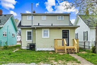 1124 Sale Ave in Louisville, KY - Building Photo - Building Photo