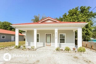 4114 Rockefeller Ave in Sarasota, FL - Building Photo