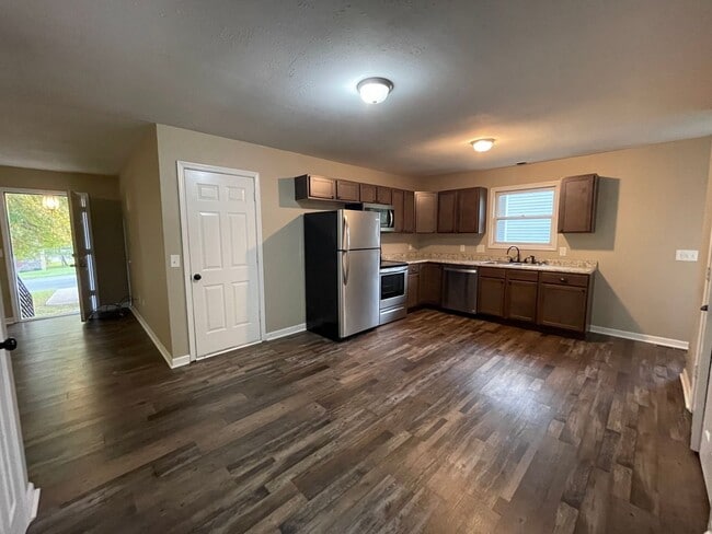 1006 Northwood Dr in Murray, KY - Building Photo - Building Photo