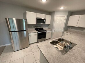 3108 64th St W in Lehigh Acres, FL - Building Photo - Building Photo