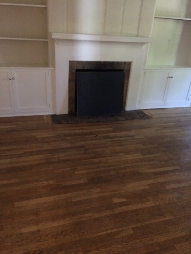 property at 127 NW 26th St