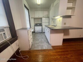 1401 E Breckinridge St in Louisville, KY - Building Photo - Building Photo