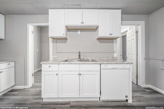 213 Manitowoc St in Menasha, WI - Building Photo - Building Photo