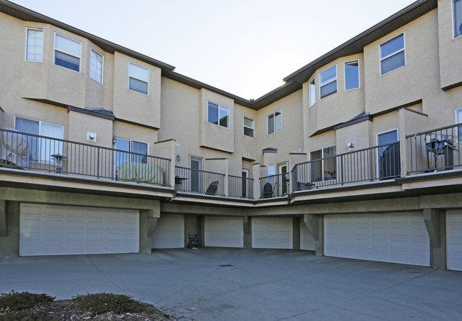 2106 4th Ave NW in Calgary, AB - Building Photo - Building Photo