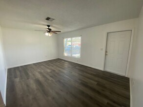 22578 Laika Ave in Port Charlotte, FL - Building Photo - Building Photo