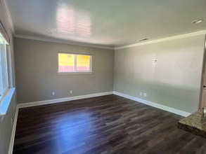 600 Packard Dr in Grass Valley, CA - Building Photo - Building Photo